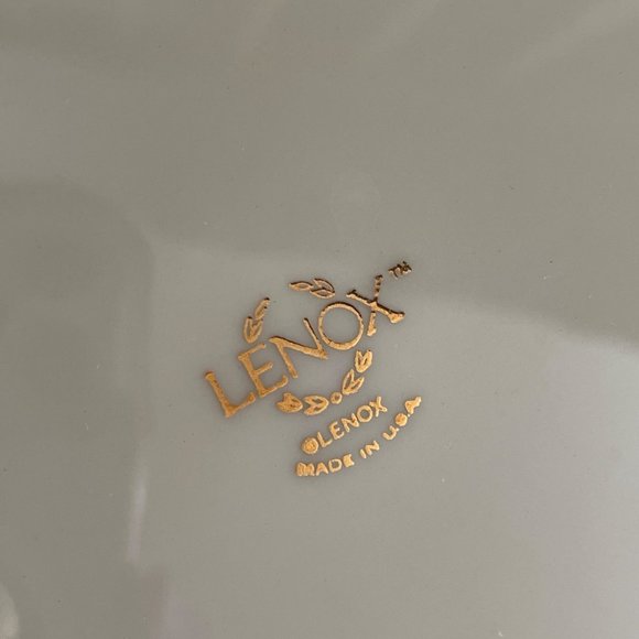 Lenox China First Kiln Run, Kinston, NC Plant May 1, 1989 Dinner Plate 10.5” - Picture 2 of 4